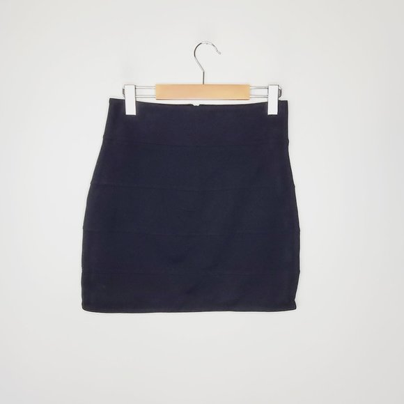 ARITZIA TALULA Black Stretch Bandage Mini Skirt - Picture 3 of 11